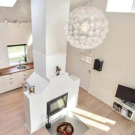 Semesterbostad Three-bedroom In *